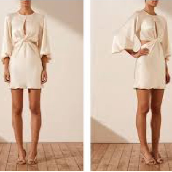 SHONA JOY LA LUNE TWIST FRONT CUT OUT MINI DRESS - Picture 2 of 3